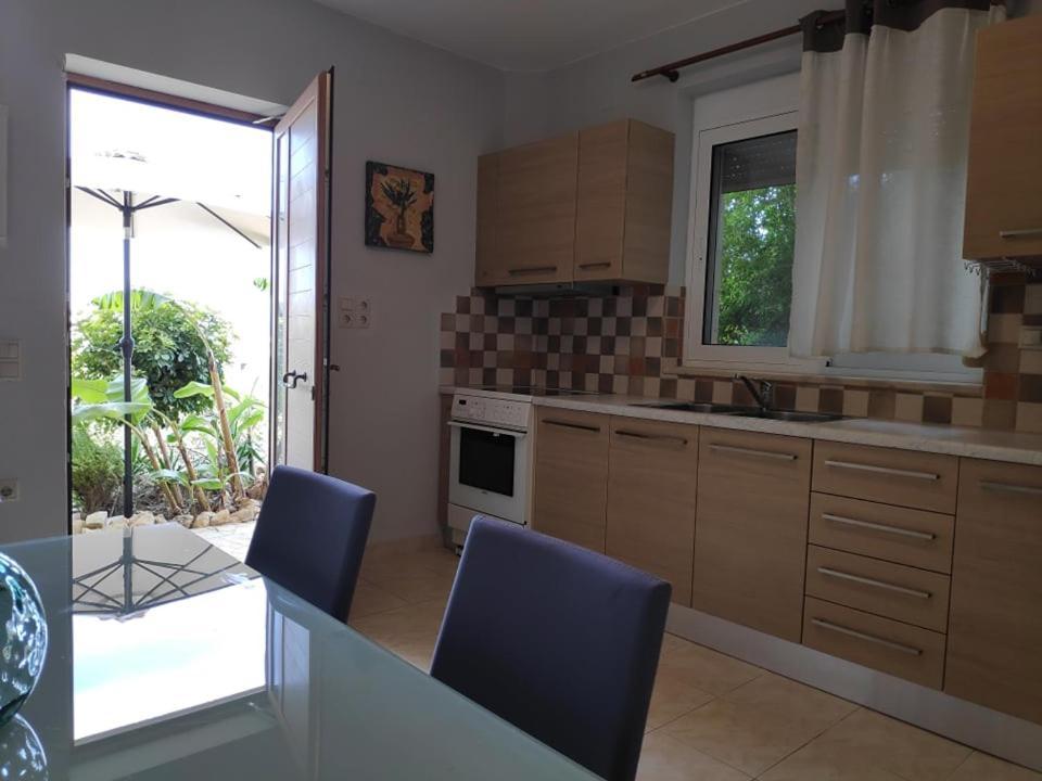 Xenia'S Countryside Guesthouse Agia Marina Dış mekan fotoğraf