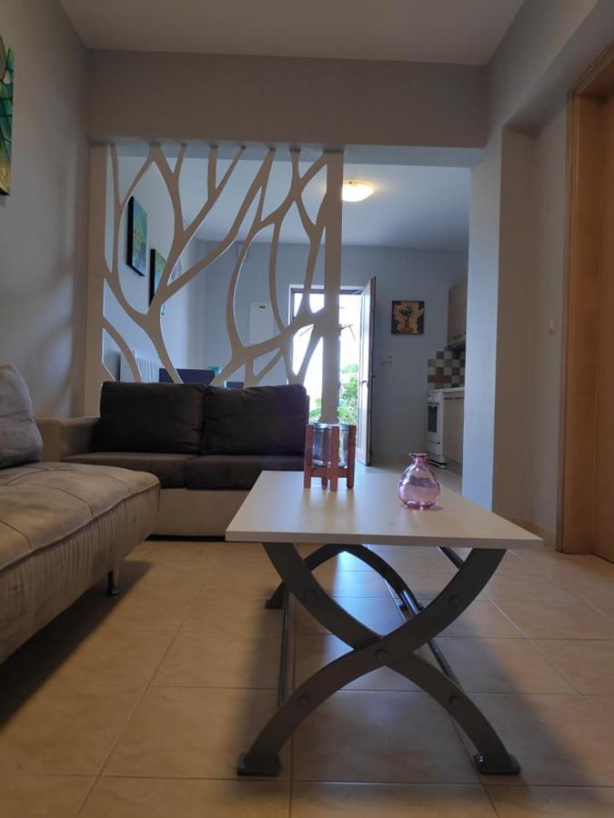Xenia'S Countryside Guesthouse Agia Marina Dış mekan fotoğraf